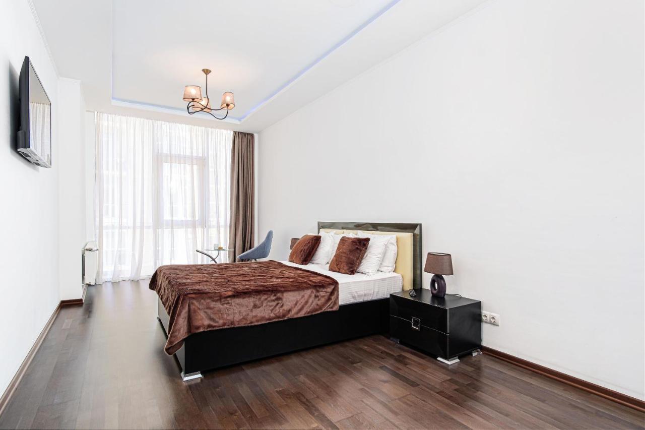 Plaza Arcadia Apartments Odesa Habitación foto